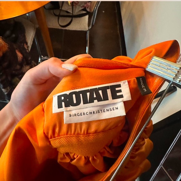 Rotate Birger Christensen Carmina strapless ruffled dress in orange - Picture 5 of 9